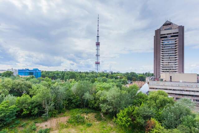 Апартаменты Gerсen Apartments Киев-17